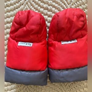 7am Enfant Warmmuffs, Red, fleece inside